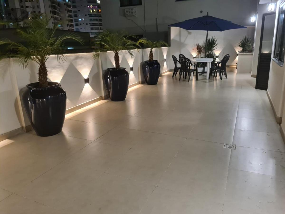 Apartamento Praia Central Балнеаріу-Камборіу Екстер'єр фото